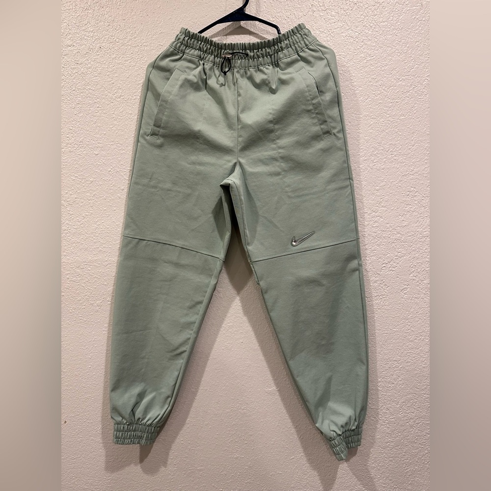 Nike sage cargo pants for women.